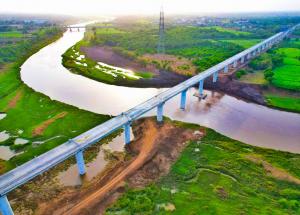 グジャラート州ナブサリ地区プルナ川の河川橋の完成