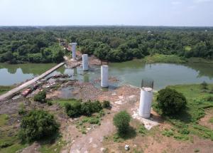  गुजरात के वलसाड जिले में खरेरा नदी पर पियर का काम-अक्टूबर 2023