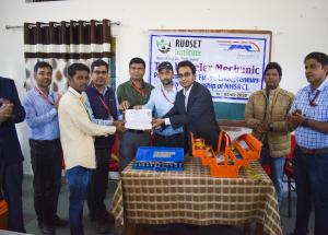 Distribution of tools kits to the IRP trainees at RUDSET Kheda on 09 jan 2020.