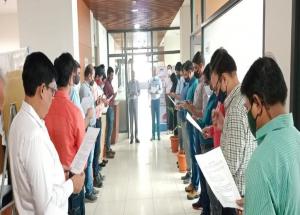 On the occasion of Vigilance Awareness Week 2021, an Integrity Pledge was administered to employees at NHSRCL Ahmedabad Office on 26th October 2021.