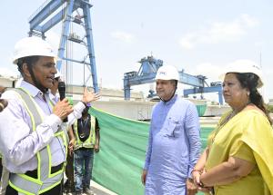 Hon’ble Minister for Railways & Minister of State for Railways visits MAHSR Construction site on 6th June 2022