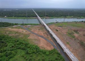  パー川に完成した川橋、 グジャラート州ヴァルサッド地区 - 2023 年 9 月
