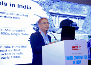 श्री यू.पी. सिंह, पीसीपीएम/मुंबई, एनएचएसआरसीएल, ने 5 जून 2024 को भारत में सुरंग निर्माण पर एक कॉन्फ्रेंस में रेल सुरंगों पर एक प्रेजेंटेशन दी