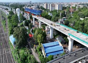 Viaduct construction in progress using span by span method in Vadodara District, Gujarat - September 2024