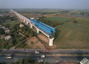 Span By Span (Over-slung) Launching Gantry at Surat District, February 2023