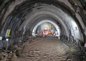 21 किमी लंबी मुंबई सुरंग का काम बुलेट ट्रेन के लिए (शिलफाटा छोर), अगस्त 2024