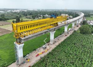 MAHSR Viaduct construction through SBS (Over-slung) method, Vadodara District, August 2023
