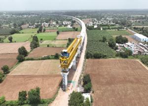 एसबीएस (ओवर-स्लंग) विधि से एमएएचएसआर वायाडक्ट निर्माण, वडोदरा जिला, अक्टूबर 2023