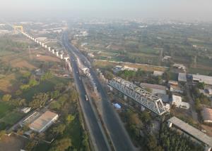 Under construction 200 m long ‘Make in India’ Steel Bridge for Mumbai Ahmedabad Bullet Train Project