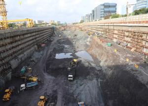 2024年8月、建設中のムンバイ地下駅掘削工事
