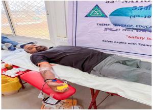 NHSRCL employees came together to support a noble cause by participating in a Blood Donation Camp organized at Thane, Maharashtra and Vadodara, Gujarat