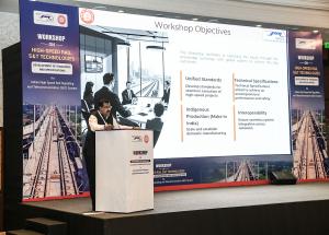 Shri Alok Katiyar, Director/Electrical & System highlighted the need for India’s own standards and strong indigenous manufacturing capabilities for future high speed rail network