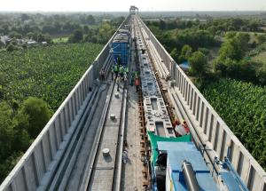 Track Work Accelerates on Mumbai-Ahmedabad Bullet Train Corridor